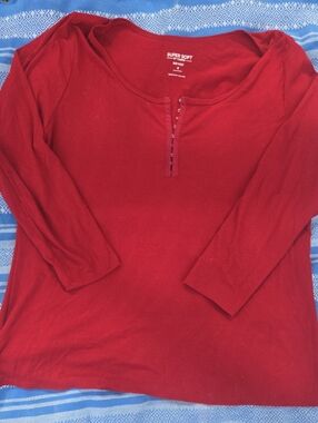torrid 'Super Soft', Size 4X || Rib Knit Longsleeve Top || Cranberry Red